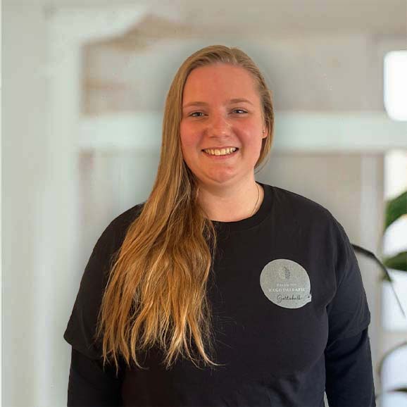 Mitarbeiterin der Ergotherapie Gottschalk Rebecca im Portrait